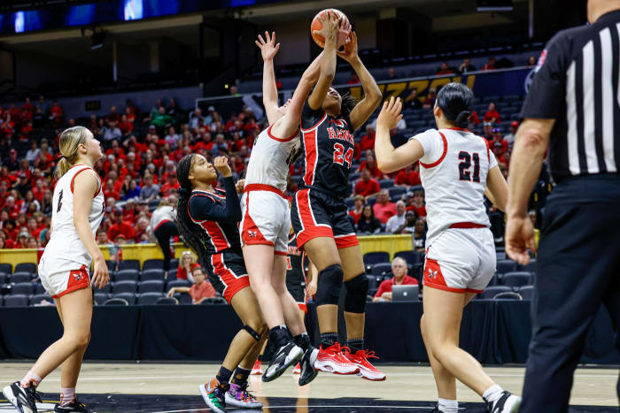 Lift for Life Chillicothe Missouri girls basketball March 13 2024 Nate Latsch 27070